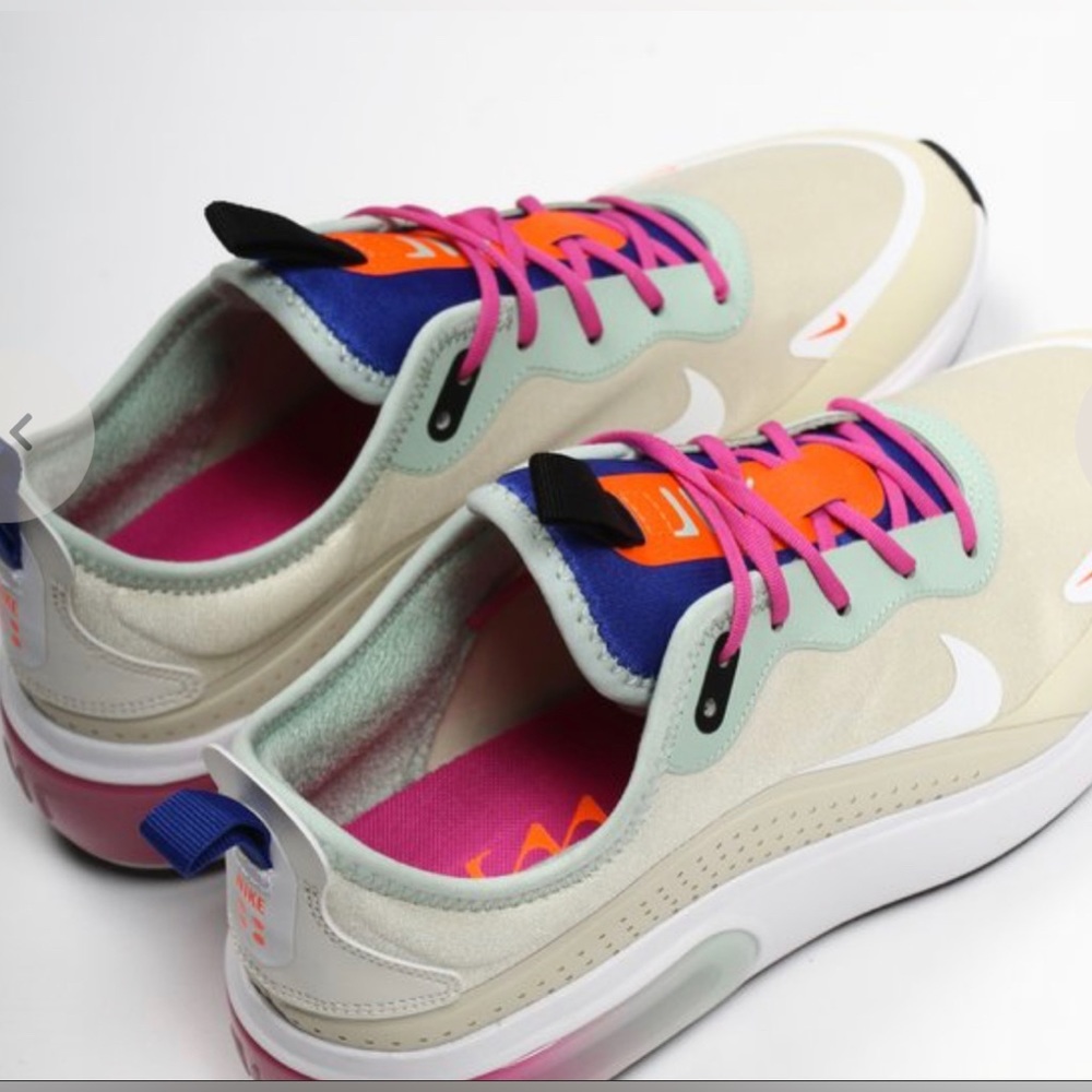 Nike Air Max Dia Fossil Hyper Crimson/ Pistachio Frost